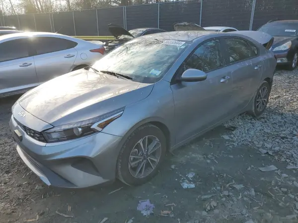 3KPF24AD0NE501501 2022 KIA FORTE - Image 1