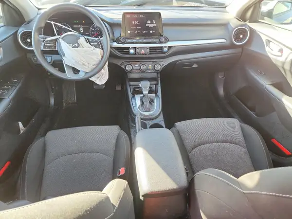 3KPF24AD0NE502681 2022 KIA FORTE - Image 8
