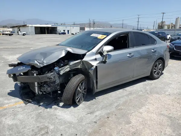 3KPF24AD0NE502857 2022 KIA FORTE - Image 1