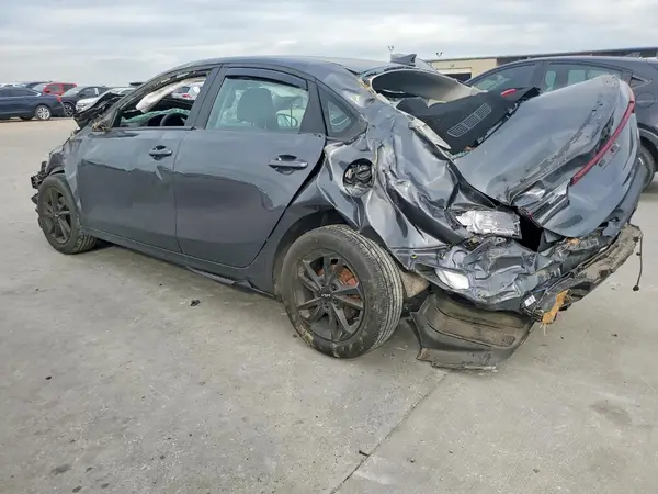 3KPF24AD0PE505115 2023 KIA FORTE - Image 2