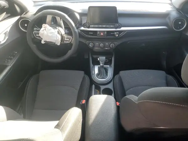 3KPF24AD0PE506667 2023 KIA FORTE - Image 8
