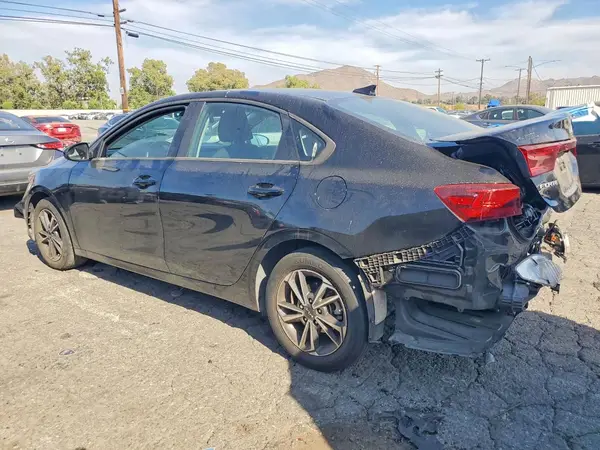 3KPF24AD0PE508502 2023 KIA FORTE - Image 2