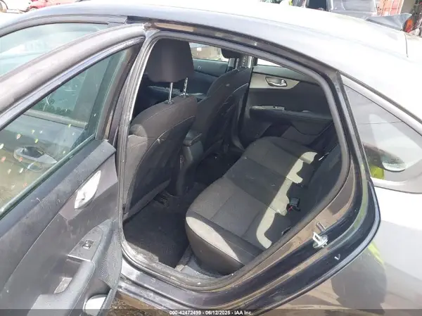 3KPF24AD0PE509052 2023 KIA FORTE - Image 8