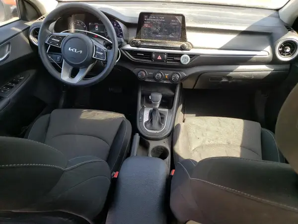 3KPF24AD0PE511643 2023 KIA FORTE - Image 8