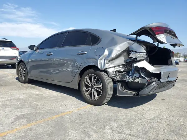 3KPF24AD0PE515417 2023 KIA FORTE - Image 2