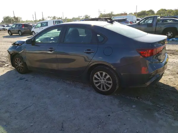 3KPF24AD0PE520410 2023 KIA FORTE - Image 2