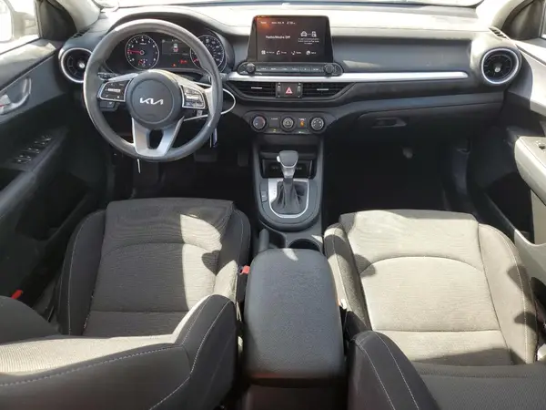 3KPF24AD0PE524313 2023 KIA FORTE - Image 8