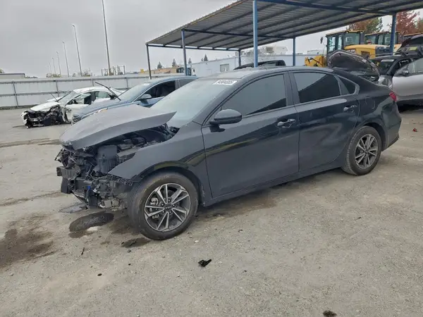 3KPF24AD0PE530144 2023 KIA FORTE - Image 1