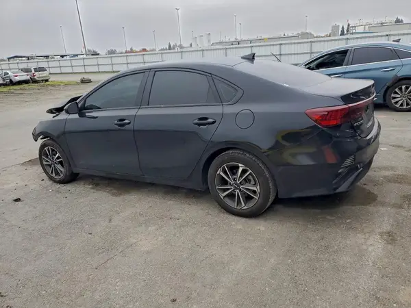 3KPF24AD0PE530144 2023 KIA FORTE - Image 2