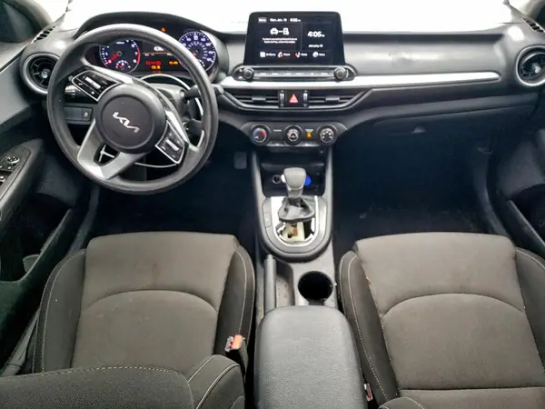 3KPF24AD0PE530144 2023 KIA FORTE - Image 8