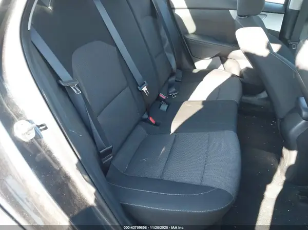 3KPF24AD0PE536607 2023 KIA FORTE - Image 8