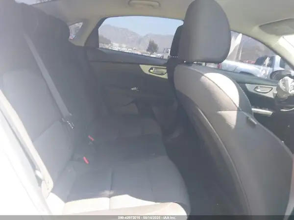 3KPF24AD0PE538941 2023 KIA FORTE - Image 8