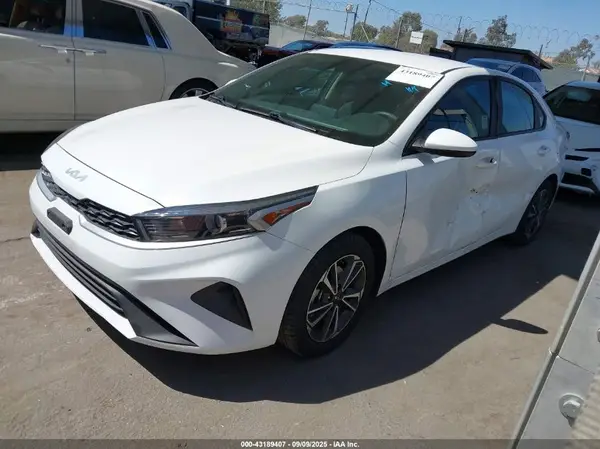 3KPF24AD0PE538969 2023 KIA FORTE - Image 2