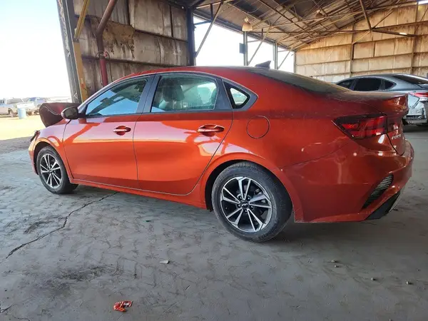 3KPF24AD0PE539829 2023 KIA FORTE - Image 2