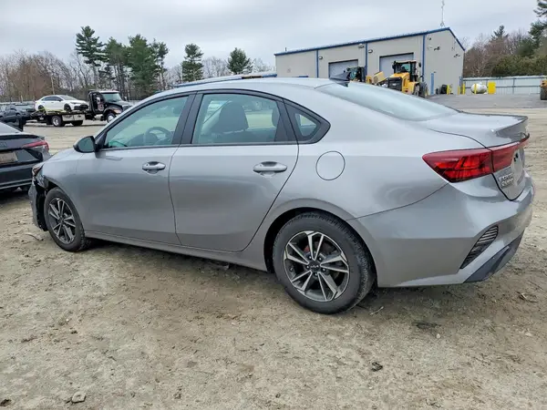 3KPF24AD0PE540477 2023 KIA FORTE - Image 2