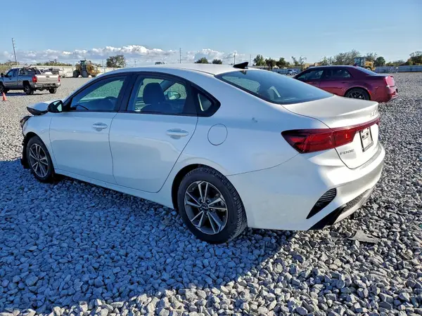 3KPF24AD0PE544948 2023 KIA FORTE - Image 2