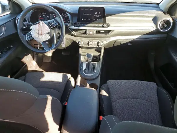 3KPF24AD0PE544948 2023 KIA FORTE - Image 8