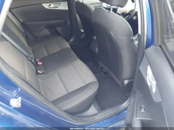 3KPF24AD0PE547333 2023 KIA FORTE - Image 8