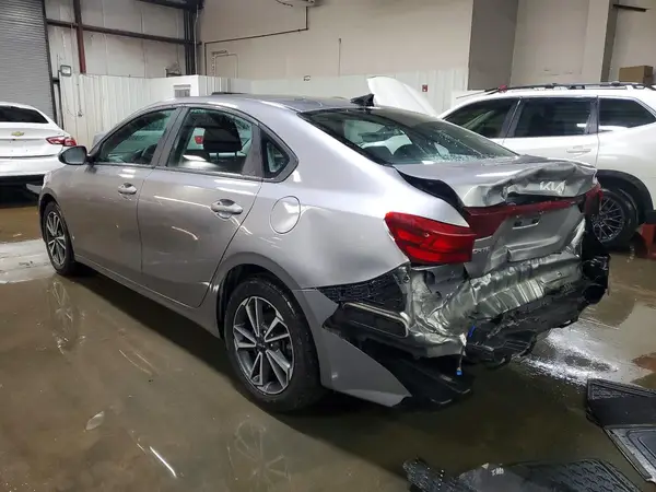 3KPF24AD0PE551446 2023 KIA FORTE - Image 2