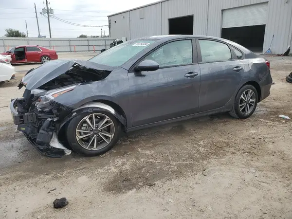 3KPF24AD0PE551852 2023 KIA FORTE - Image 1