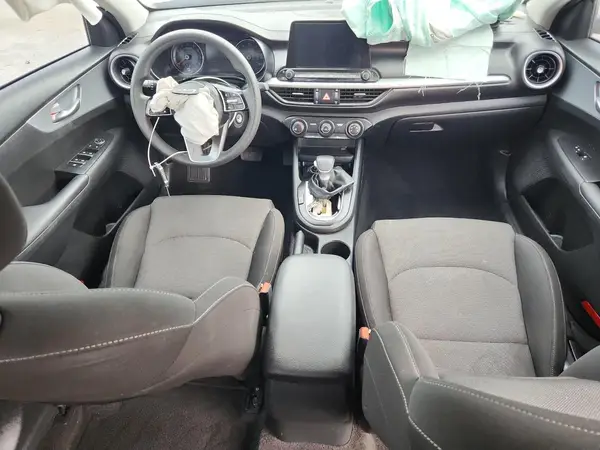 3KPF24AD0PE552774 2023 KIA FORTE - Image 8