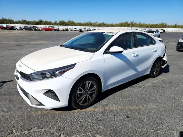 3KPF24AD0PE554069 2023 KIA FORTE - Image 1
