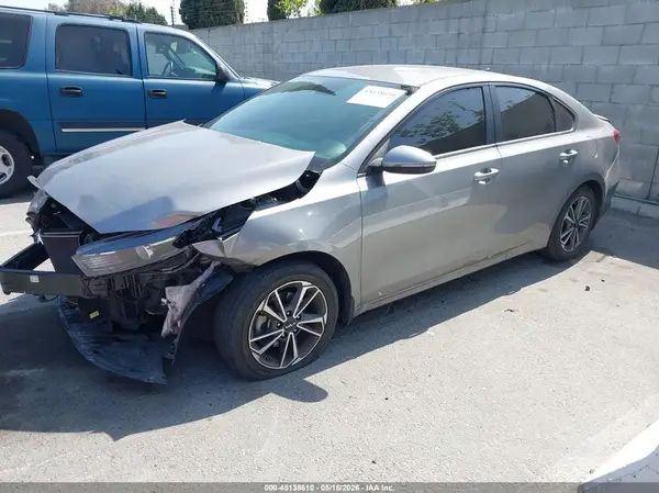 3KPF24AD0PE558767 2023 KIA FORTE - Image 2