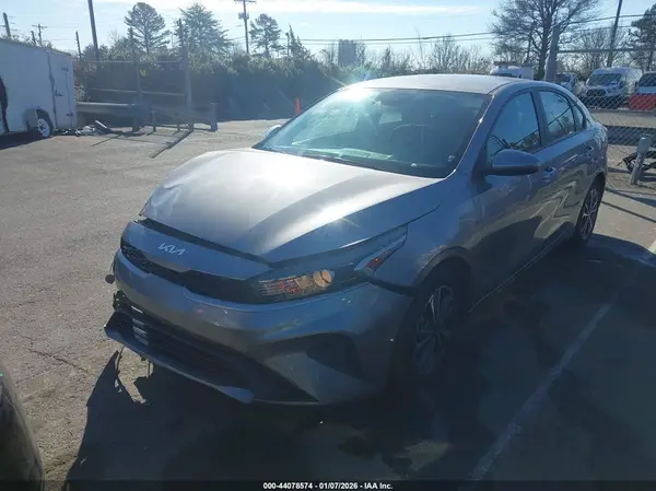 3KPF24AD0PE559949 2023 KIA FORTE - Image 2