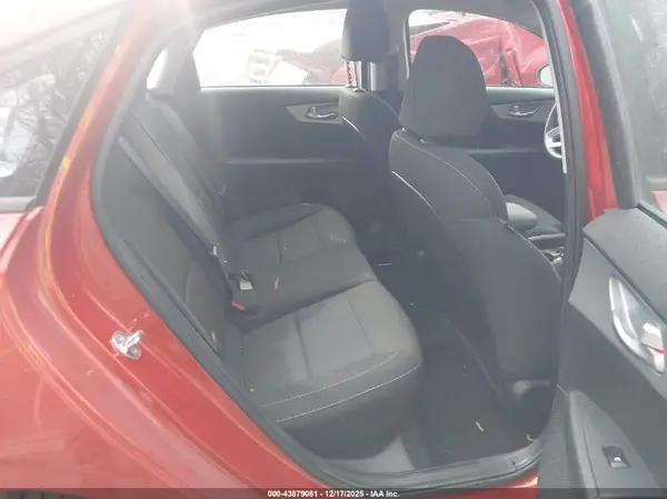3KPF24AD0PE560504 2023 KIA FORTE - Image 8