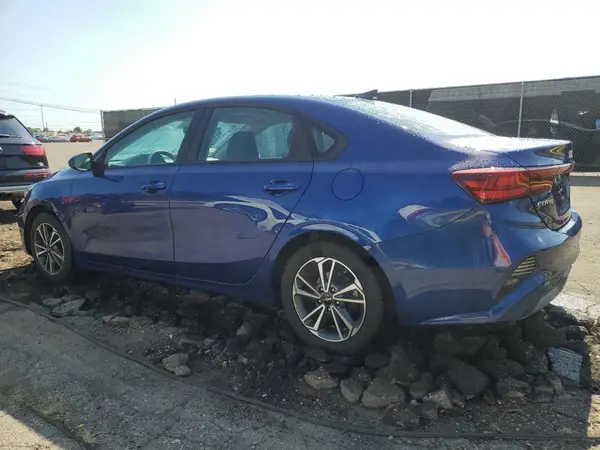 3KPF24AD0PE566173 2023 KIA FORTE - Image 2