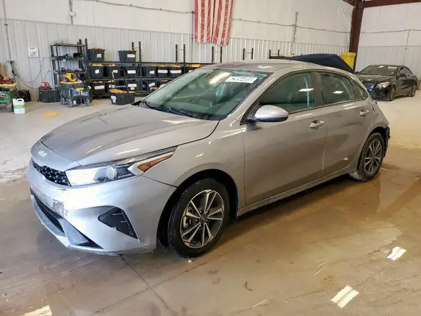 3KPF24AD0PE566206 2023 KIA FORTE - Image 1