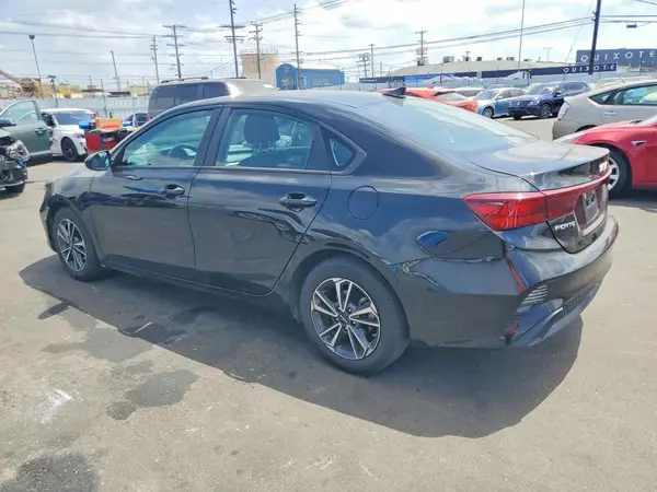 3KPF24AD0PE569607 2023 KIA FORTE - Image 2