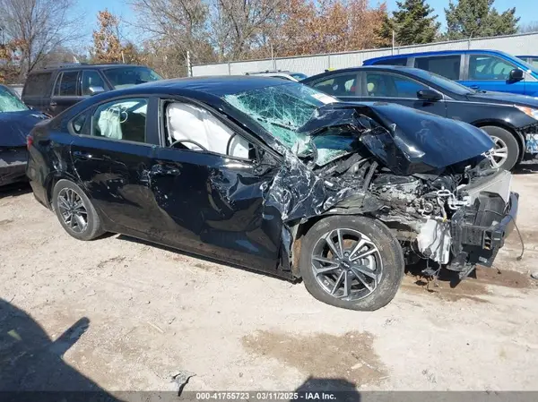 3KPF24AD0PE569770 2023 KIA FORTE - Image 1