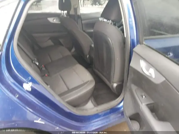 3KPF24AD0PE570577 2023 KIA FORTE - Image 8