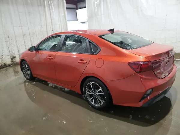 3KPF24AD0PE570742 2023 KIA FORTE - Image 2