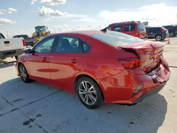 3KPF24AD0PE570868 2023 KIA FORTE - Image 2