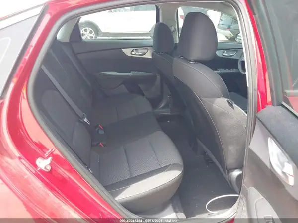 3KPF24AD0PE571048 2023 KIA FORTE - Image 8