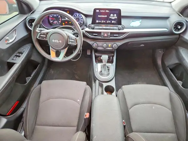 3KPF24AD0PE580977 2023 KIA FORTE - Image 8