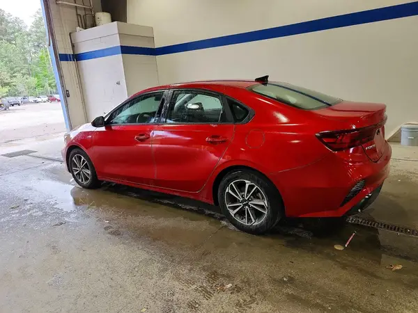 3KPF24AD0PE581448 2023 KIA FORTE - Image 2