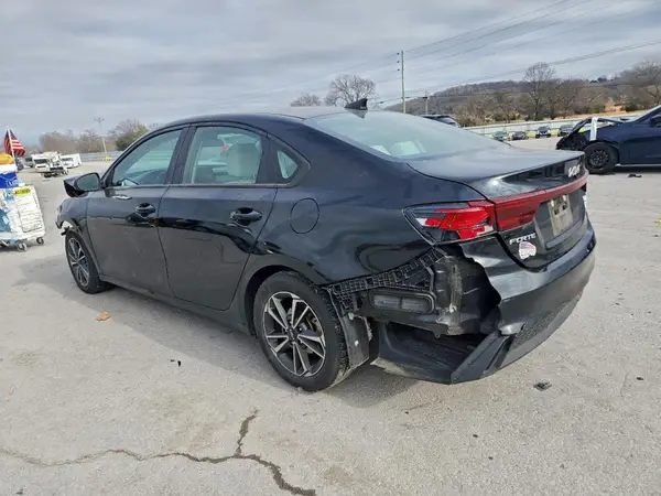 3KPF24AD0PE581773 2023 KIA FORTE - Image 2