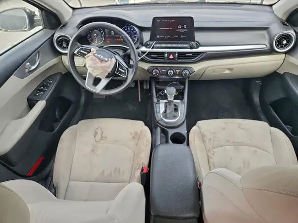 3KPF24AD0PE581773 2023 KIA FORTE - Image 8