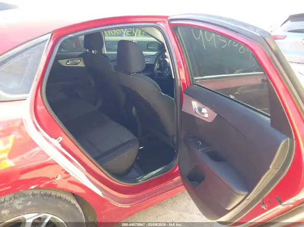 3KPF24AD0PE582129 2023 KIA FORTE - Image 8