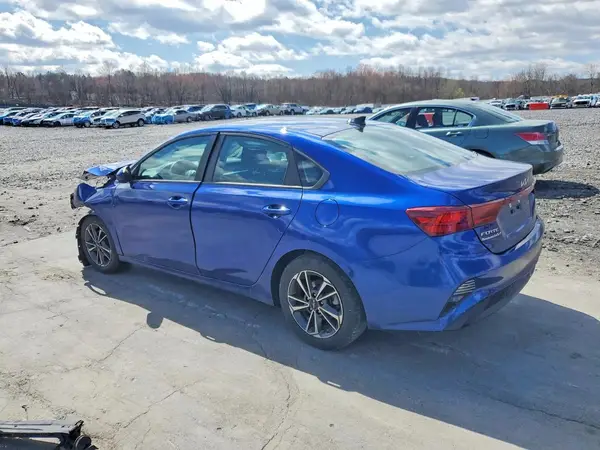 3KPF24AD0PE585953 2023 KIA FORTE - Image 2