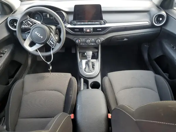 3KPF24AD0PE587525 2023 KIA FORTE - Image 8