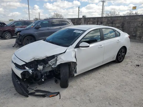 3KPF24AD0PE587962 2023 KIA FORTE - Image 1