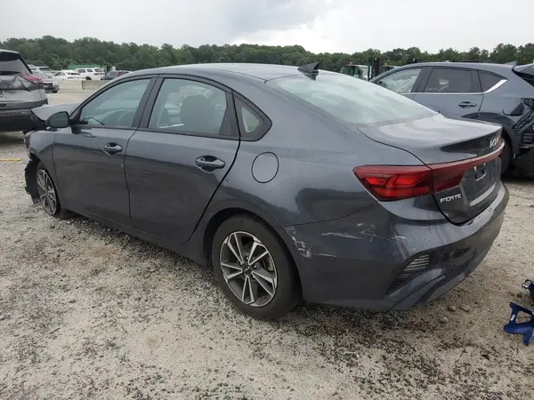 3KPF24AD0PE589050 2023 KIA FORTE - Image 2