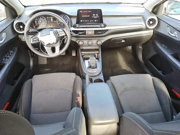 3KPF24AD0PE589050 2023 KIA FORTE - Image 8