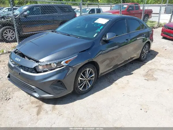 3KPF24AD0PE589534 2023 KIA FORTE - Image 2