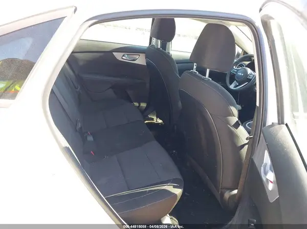 3KPF24AD0PE589999 2023 KIA FORTE - Image 8