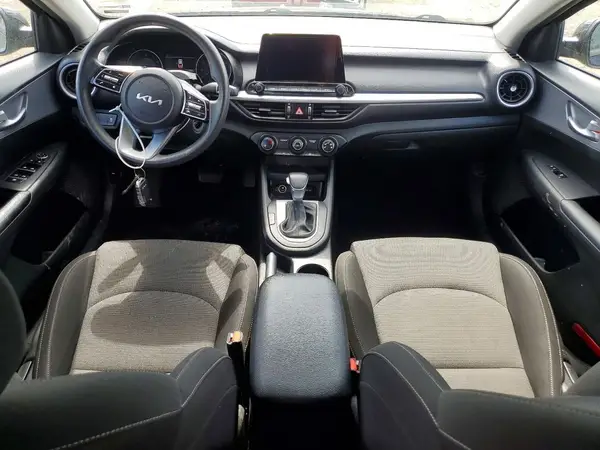 3KPF24AD0PE592305 2023 KIA FORTE - Image 8